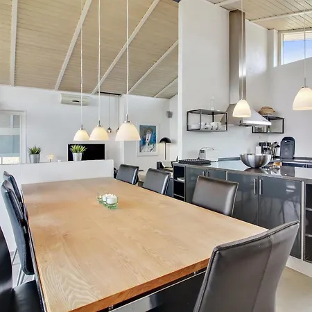 Judeth - 300m From The Sea By Interhome *