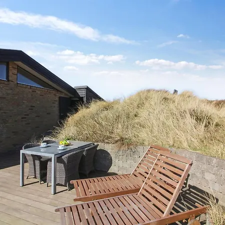 Judeth - 300m From The Sea By Interhome *